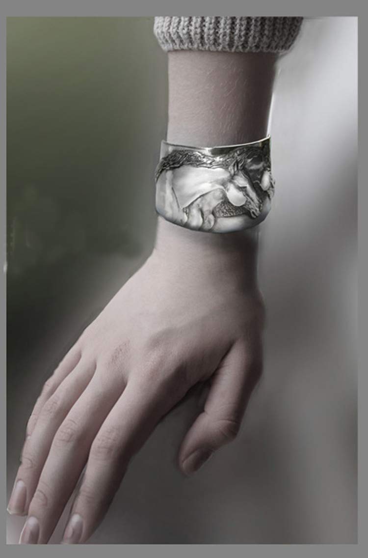 Two Horse Heads cuff bracelet handmade USA.