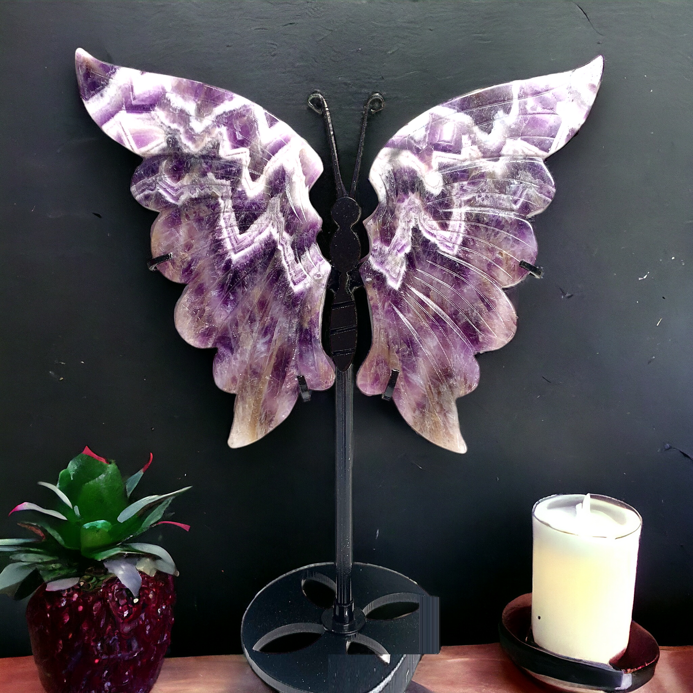 Dream Amethyst Butterfly Wing Carving 🤍